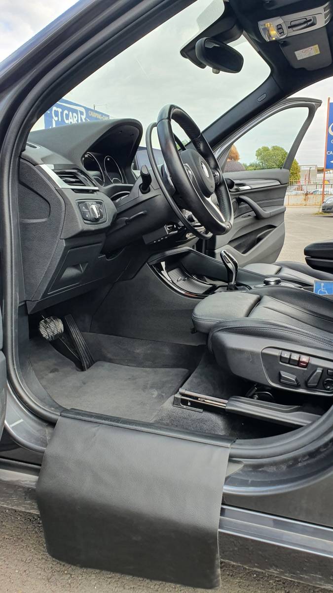 Plateau de transfert manuel et bavette de protection bas de caisse par Handi Conduite à Vendargues