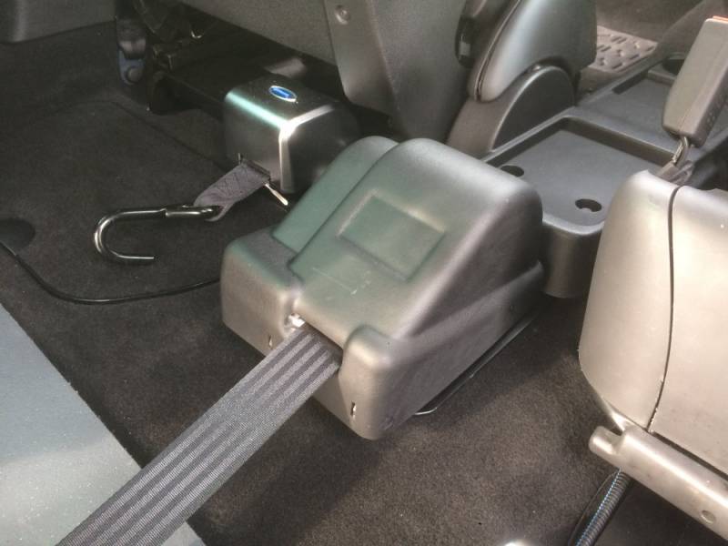 Treuil d'assistance électrique pour le transfert de la personne en fauteuil roulant TPMR - Lenoir Handi Concept - Handi Conduite