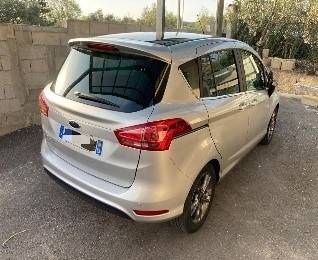 Ford B-Max à vendre en PACA à 13 000 € pour 37 000kmavec adaptation PMR transfert et chargement de FR par Handi Conduite
