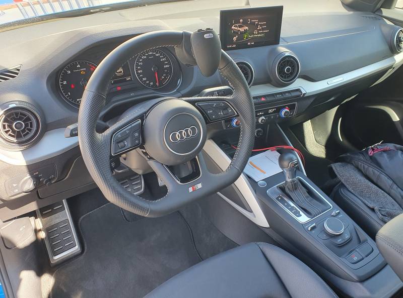 Hand'y Control, boule multifonctions au volant pour l'aide à la conduite hémiplégique dans l'Hérault par Handi Conduite