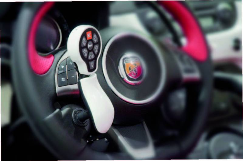 Adaptation au volant d'une télécommande multifonctions PV 1009 de Kivi dans l'Hérault