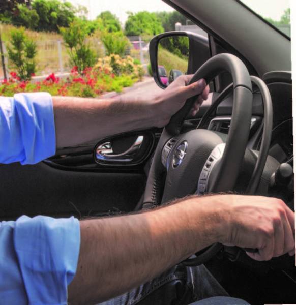 Accélérer au volant avec une gâchette CT 12 dans l'Hérault