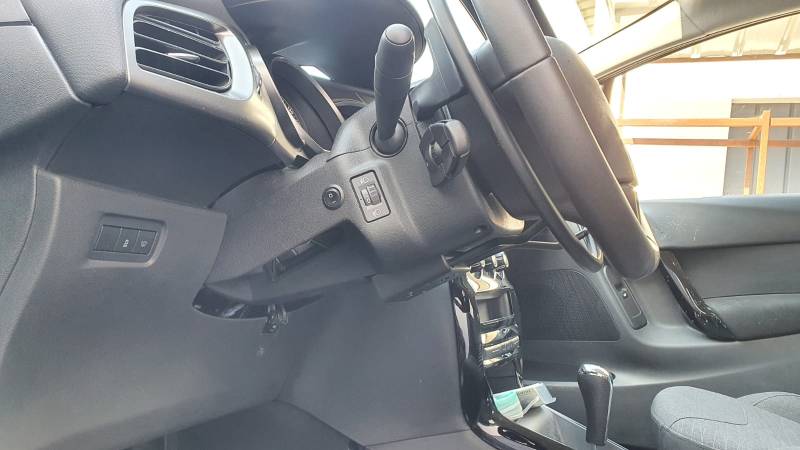 Réalisation d'un accélérateur manuel à cercle au volant  par système tirer pousser à Vendargues