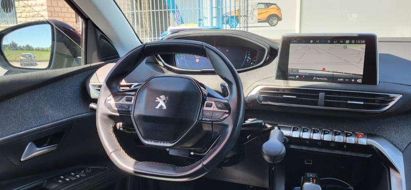 L'accélérateur au volant par manettes aménagé pour votre poste de conduite dans l'Hérault, à Vendargues