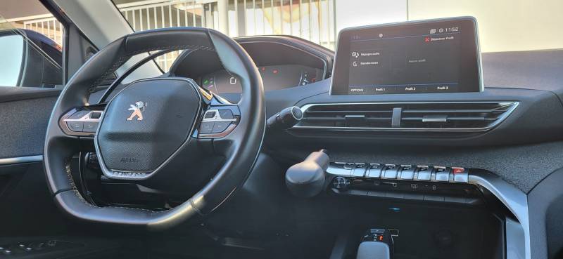 Conduite PMR accélérateur frein à la main au volant pour paraplégie, accélérateur par cercle derrière le volant K5 et levier de frein à baisser Lf 901 par Handi Conduite