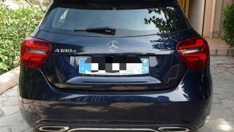 Occasion PMR dans le Gard, Mercedes Classe A équipée inversion pédale à gauche électronique pour hémiplégique par Handi Conduite