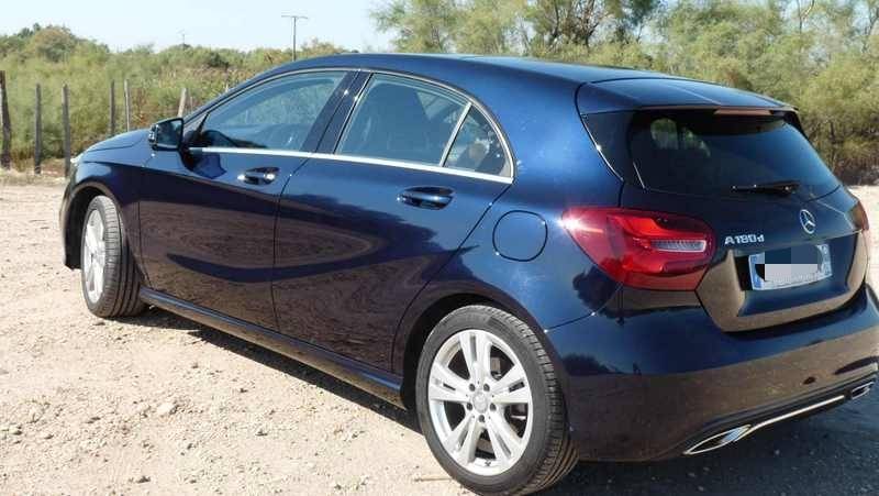 A vendre Mercedes Classe A adaptée PMR dans le Gard, inversion de pédale à gauche électronique par Handi Conduite