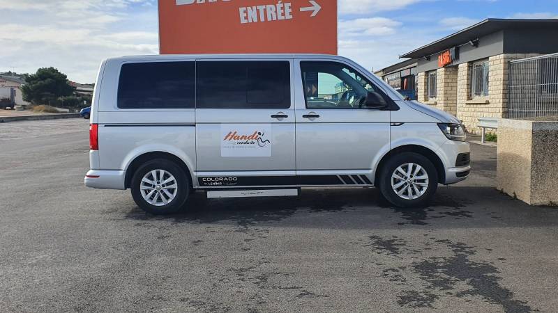 Volkswagen T6 Colorado spécialement adaptée conduite PMR et transport d'une personne à mobilité réduite - Handi Conduite 34
