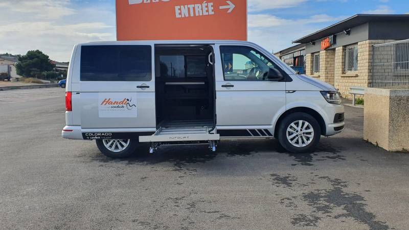 Plateforme élévatrice sous plancher pour le TPMR / PMR Volkswagen T6 Colorado, Handi Conduite Montpellier