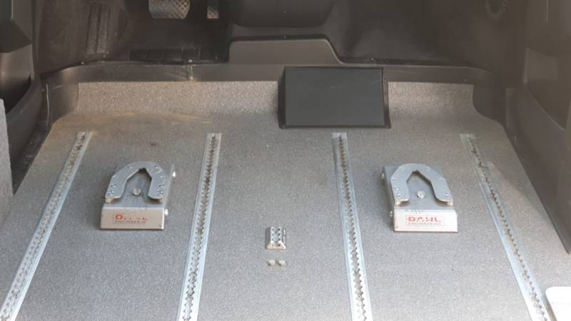 Conduite en fauteuil roulant ou transport côté passager avec le Volkswagen T6 Colorado Handi Conduite